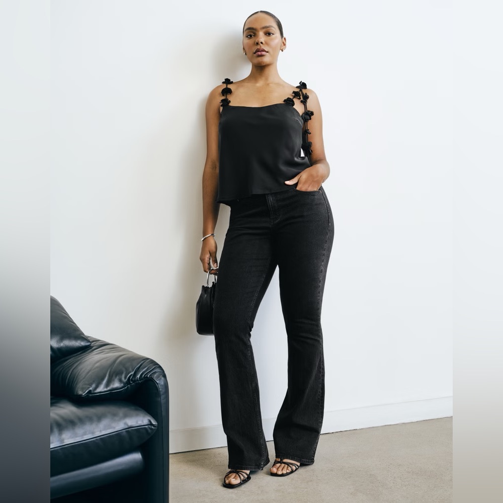 Abercrombie Curve Love Bootcut Jeans Black Mid Rise Stretch 25 NWT